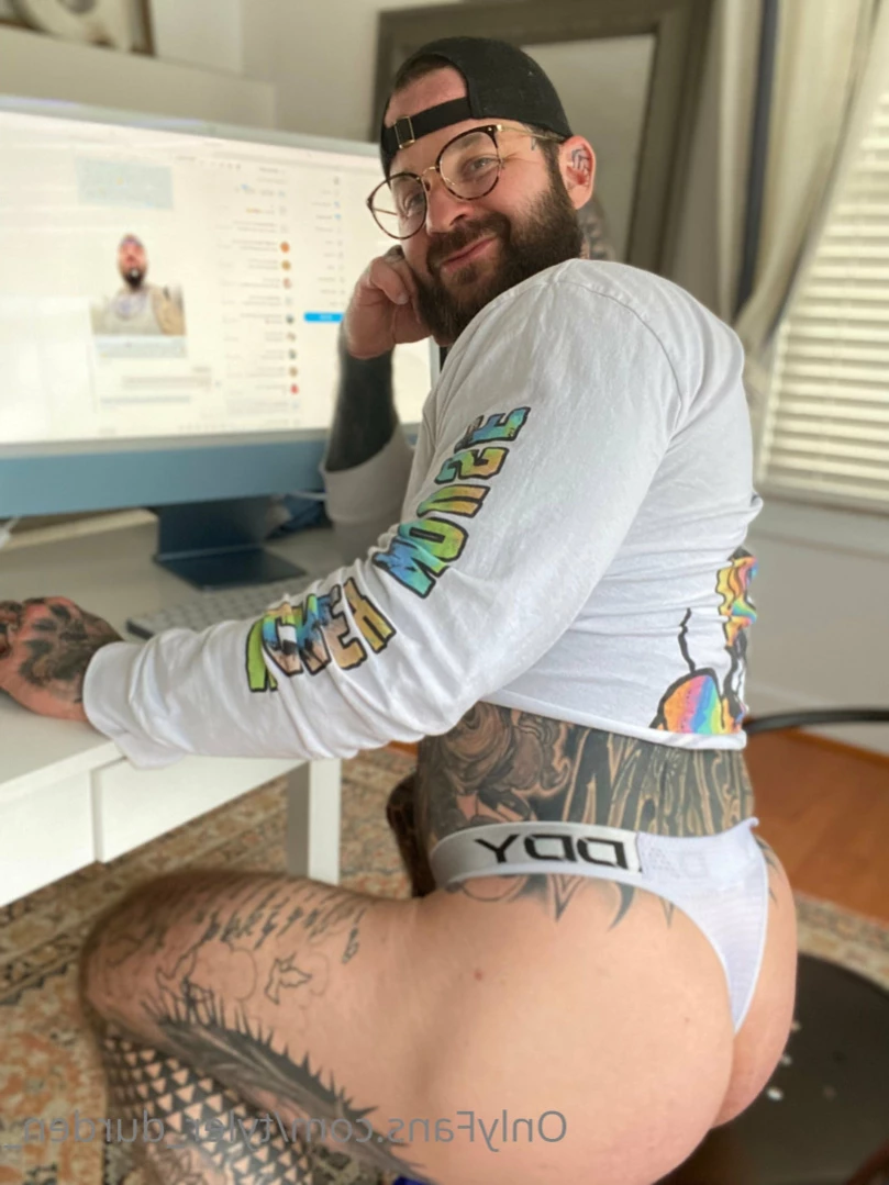 Durden [ tattoosaredumb ] Onlyfans leaked photo 15025187 on Hotleaks.tv