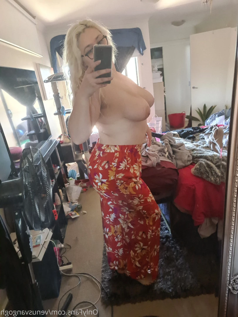 Venus Van Gogh [ venusvangogh ] Onlyfans leaked photo 9193251 on Hotleaks.tv