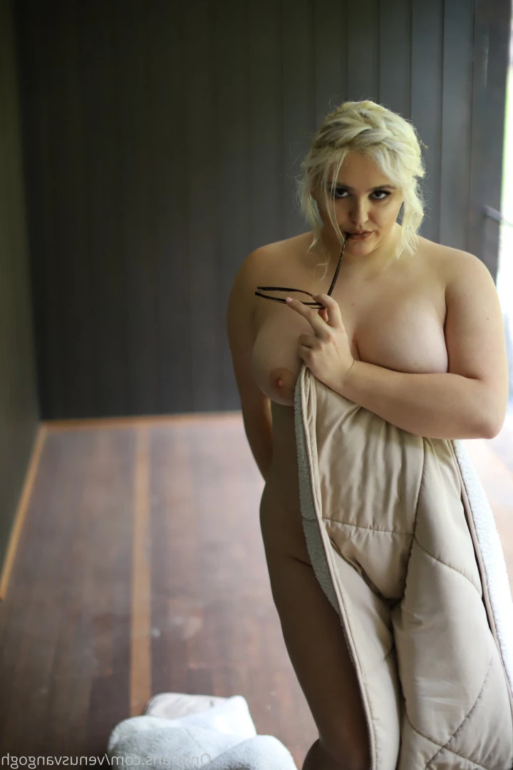 Venus Van Gogh [ venusvangogh ] Onlyfans leaked photo 9193691 on Hotleaks.tv