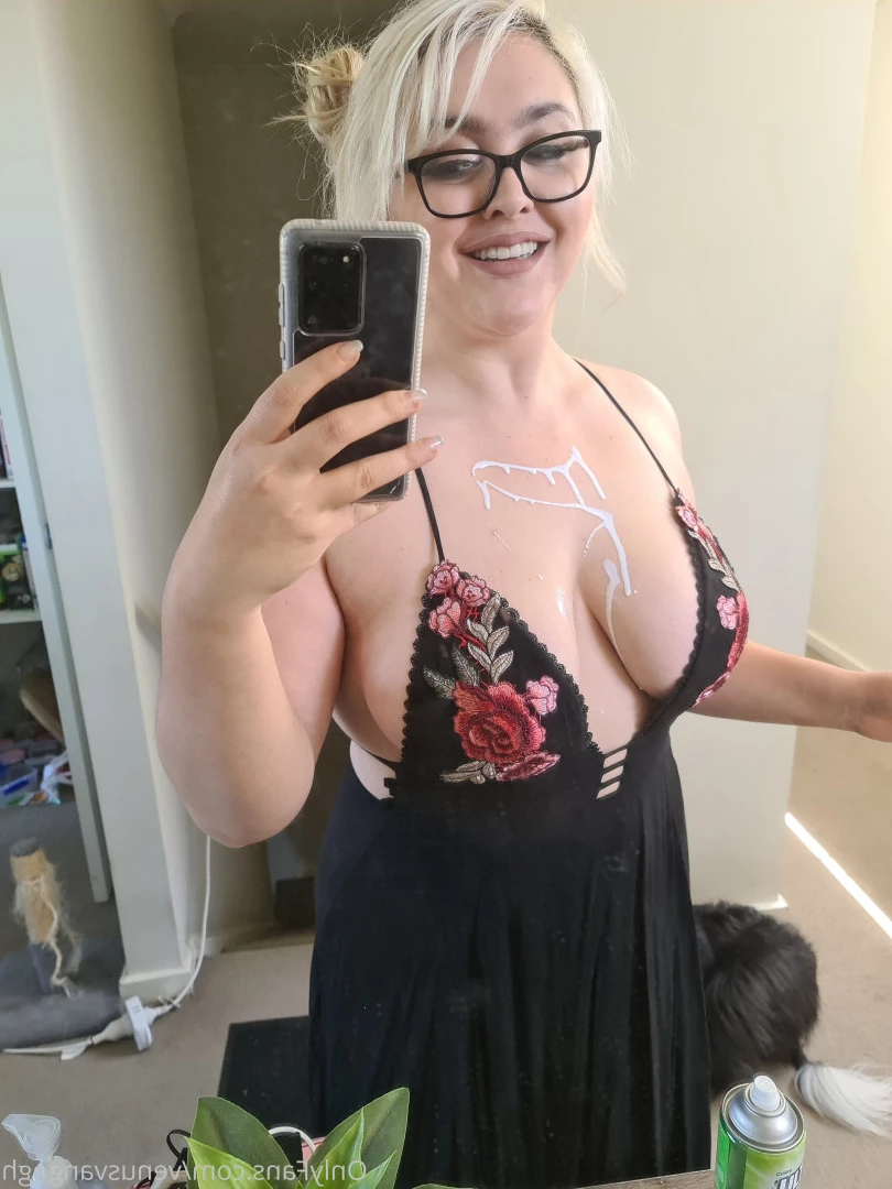 Venus Van Gogh [ venusvangogh ] Onlyfans leaked photo 9194094 on Hotleaks.tv