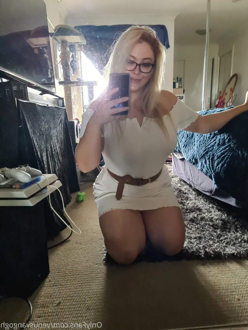 Venus Van Gogh [ venusvangogh ] Onlyfans leaked photo 9195499 on Hotleaks.tv