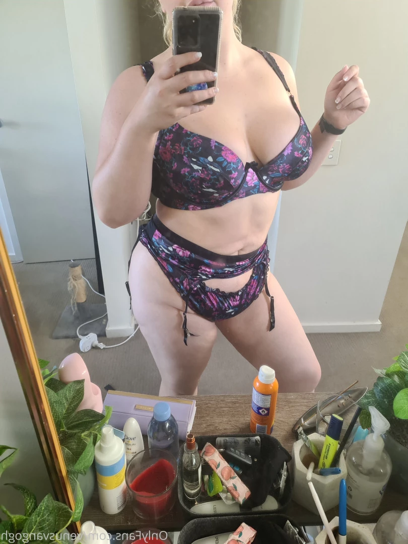 Venus Van Gogh [ venusvangogh ] Onlyfans leaked photo 9196876 on Hotleaks.tv