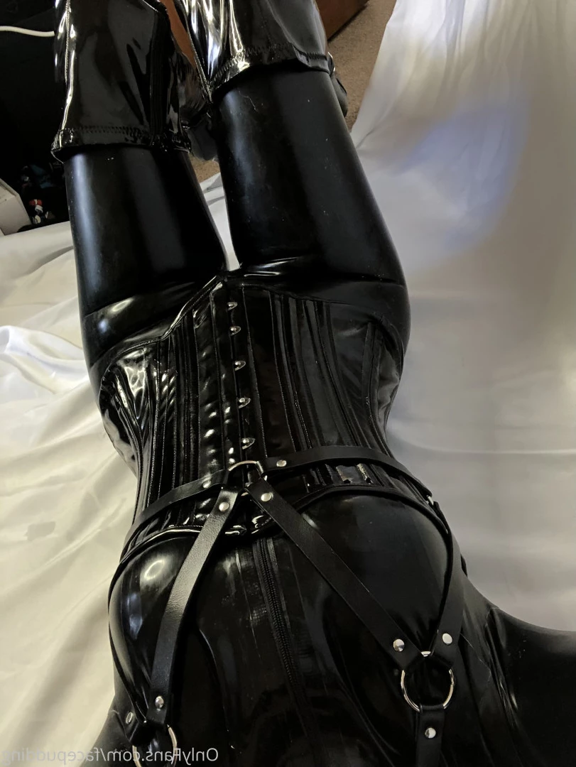 Violette 🖤 [ violette_x ] Onlyfans leaked photo 7876807 on Hotleaks.tv