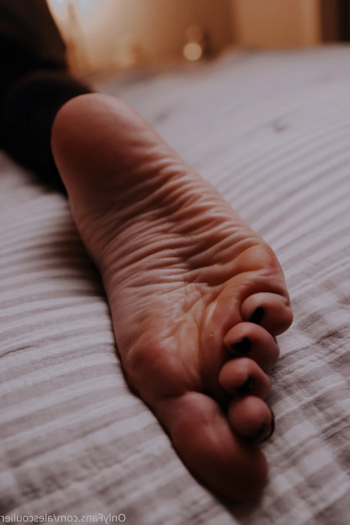 Goddess Alessa [ alescoulier ] Onlyfans leaked photo 9016389 on Hotleaks.tv