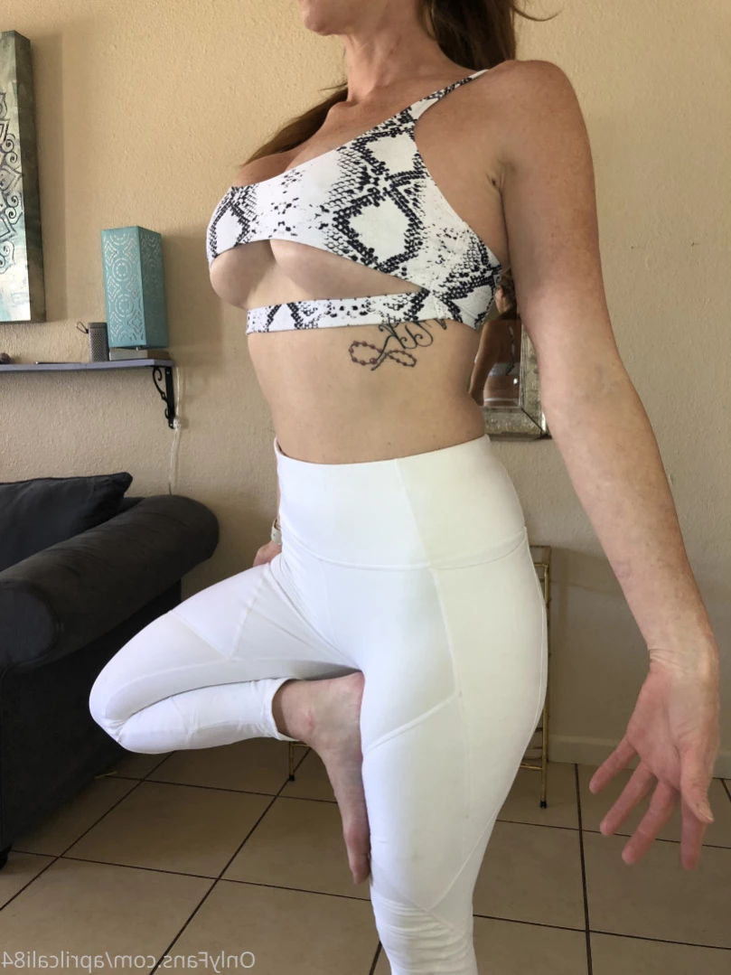 aprilcali84 Onlyfans leaked photo 12693691 on Hotleaks.tv