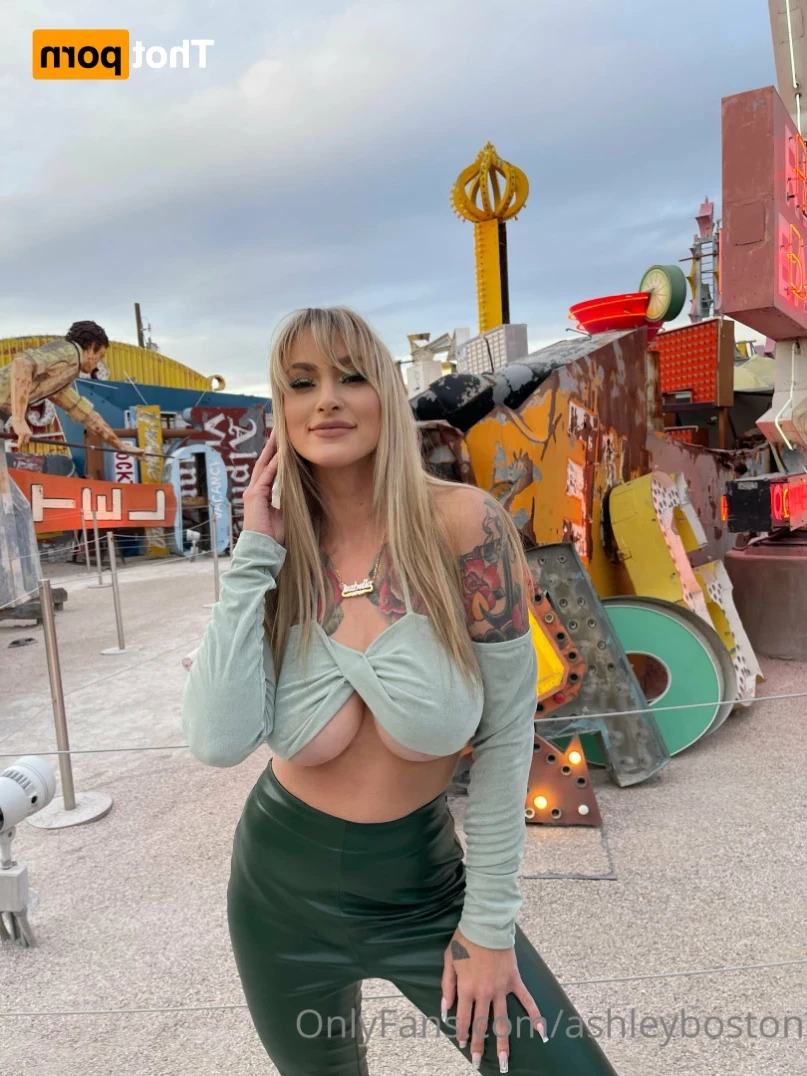 Ashley B [ ashleyboston ] Onlyfans leaked photo 11837129 on Hotleaks.tv