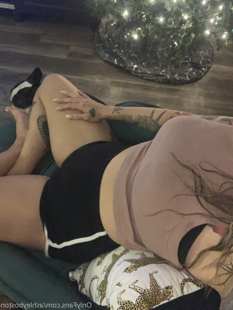 Ashley B [ ashleyboston ] Onlyfans leaked photo 14402587 on Hotleaks.tv