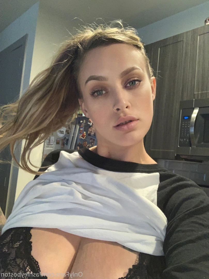 Ashley B [ ashleyboston ] Onlyfans leaked photo 15456651 on Hotleaks.tv