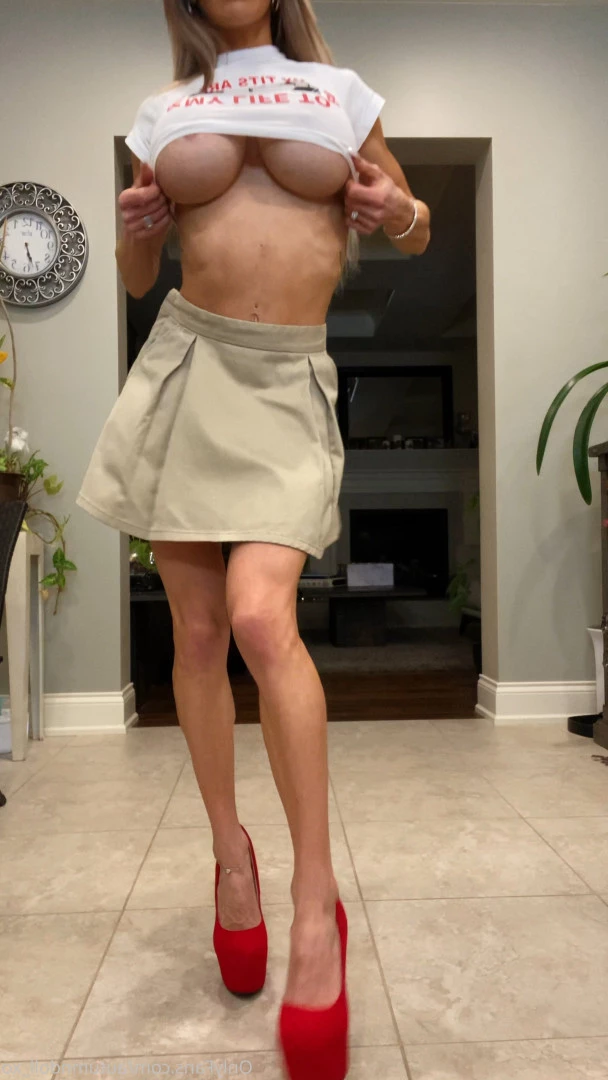 AutumnDoll_xo • Top OnlyFans Creator [ autumndoll_xo ] Onlyfans leaked photo 10159499 on Hotleaks.tv