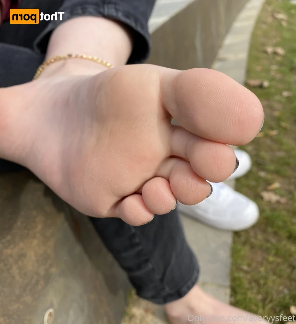 averyysfeet Onlyfans leaked photo 15621668 on Hotleaks.tv