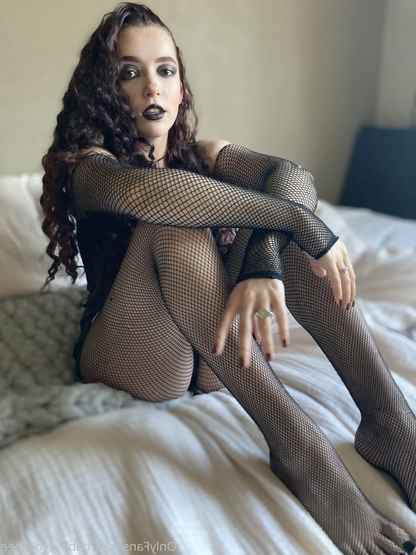 𝓫𝓮𝓵𝓵𝓮 &lt;3 [ babybelleofficial ] Onlyfans leaked photo 10073755 on Hotleaks.tv