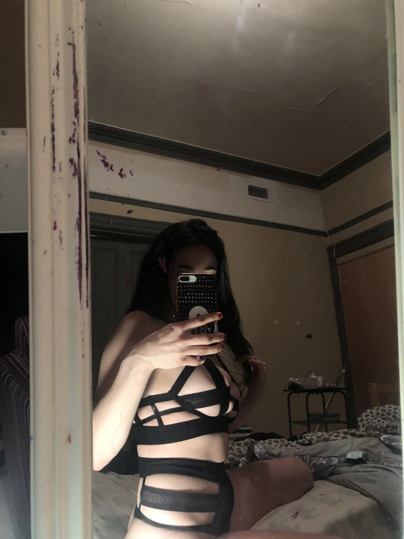 Bad Lil Bella [ badlilbella ] Onlyfans leaked photo 9988159 on Hotleaks.tv