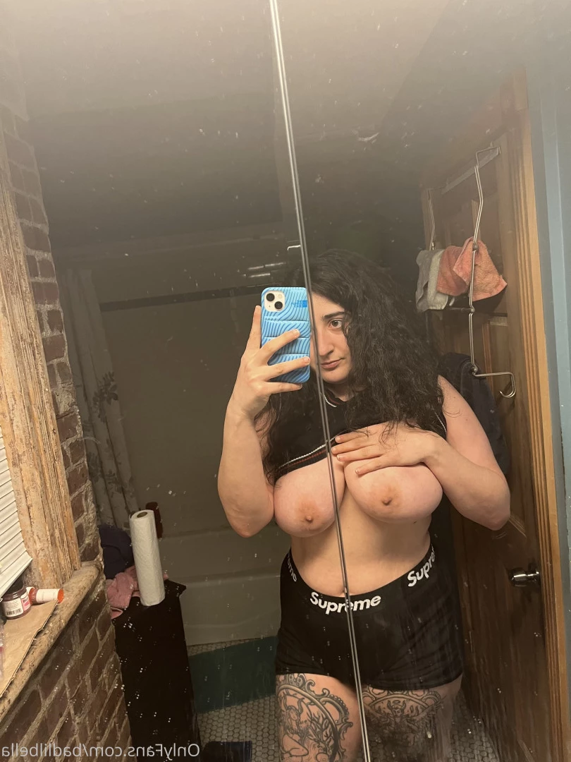 Bad Lil Bella [ badlilbella ] Onlyfans leaked photo 9989190 on Hotleaks.tv
