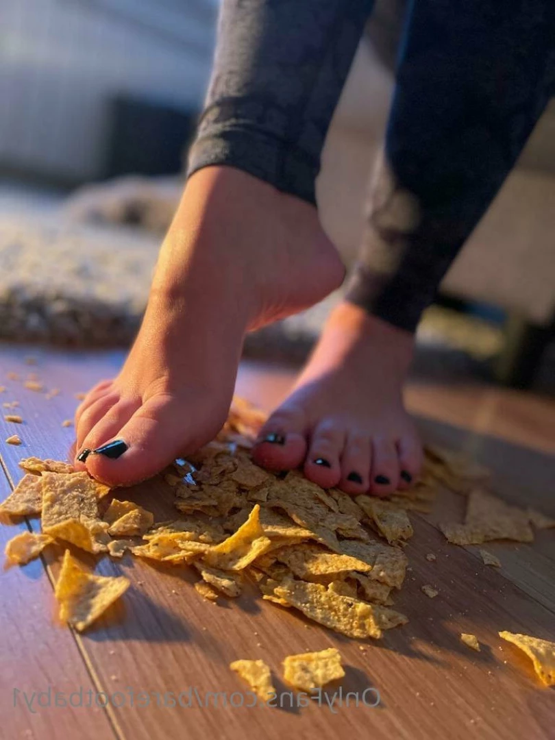 Barefoot Baby [ barefootbaby1 ] Onlyfans leaked photo 8761293 on Hotleaks.tv