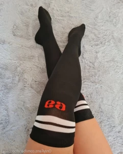 8764732