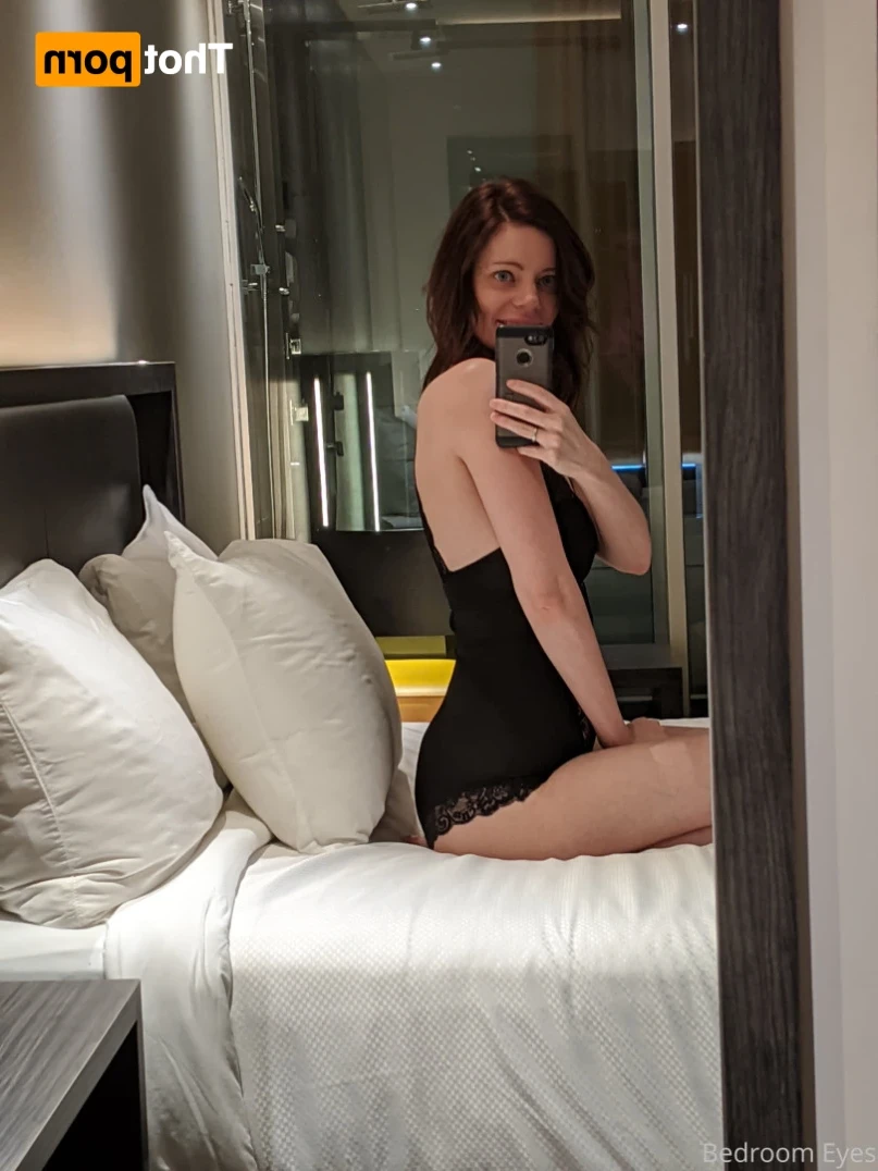 Bedroom Eyes [ bedroom_eyes ] Onlyfans leaked photo 14153047 on Hotleaks.tv