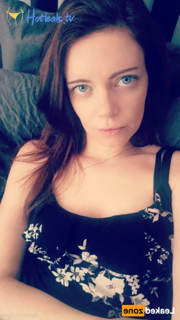Bedroom Eyes [ bedroom_eyes ] Onlyfans leaked photo 14163790 on Hotleaks.tv