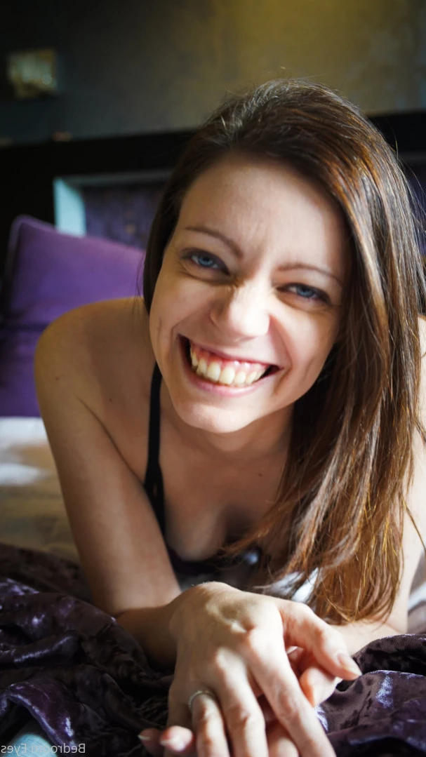 Bedroom Eyes [ bedroom_eyes ] Onlyfans leaked photo 14163869 on Hotleaks.tv