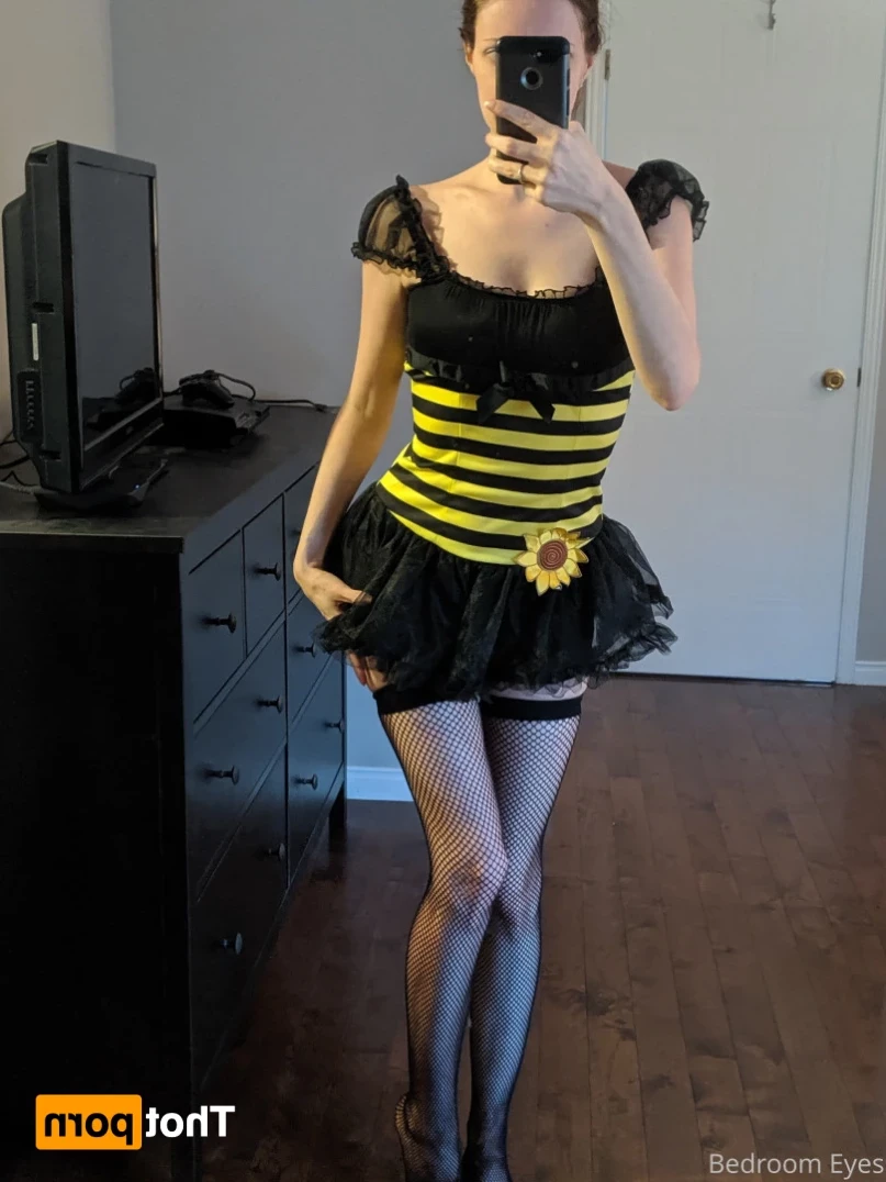 Bedroom Eyes [ bedroom_eyes ] Onlyfans leaked photo 15188289 on Hotleaks.tv
