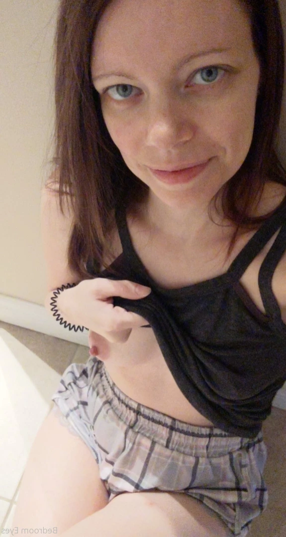 Bedroom Eyes [ bedroom_eyes ] Onlyfans leaked photo 15742591 on Hotleaks.tv