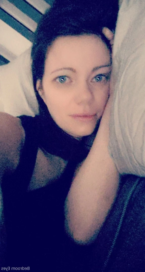 Bedroom Eyes [ bedroom_eyes ] Onlyfans leaked photo 16107719 on Hotleaks.tv