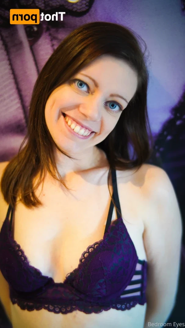 Bedroom Eyes [ bedroom_eyes ] Onlyfans leaked photo 16107736 on Hotleaks.tv