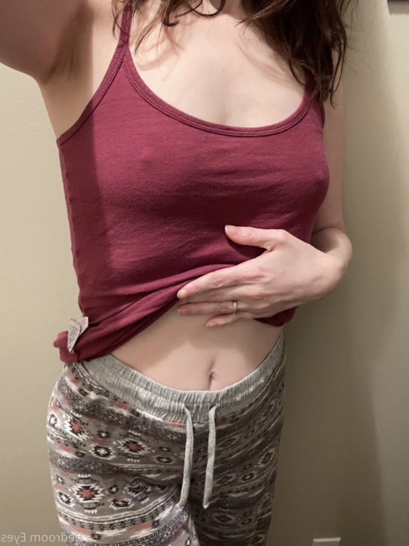 Bedroom Eyes [ bedroom_eyes ] Onlyfans leaked photo 16121148 on Hotleaks.tv