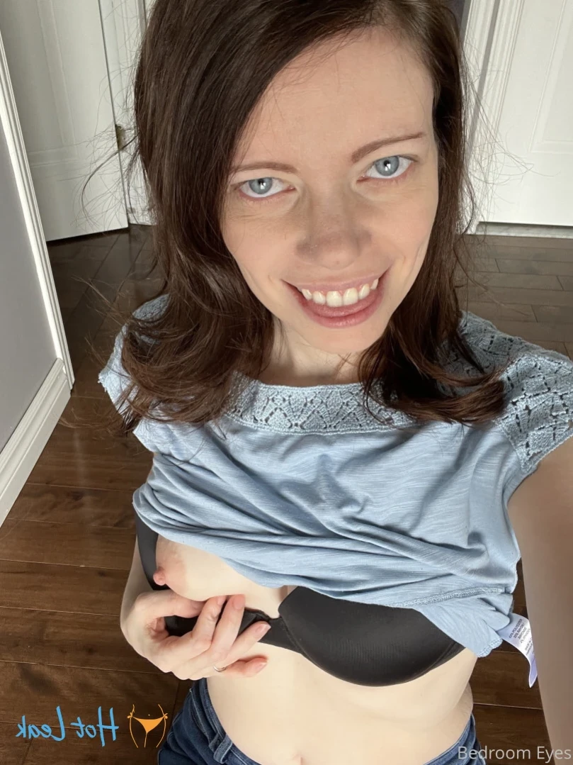 Bedroom Eyes [ bedroom_eyes ] Onlyfans leaked photo 16121798 on Hotleaks.tv