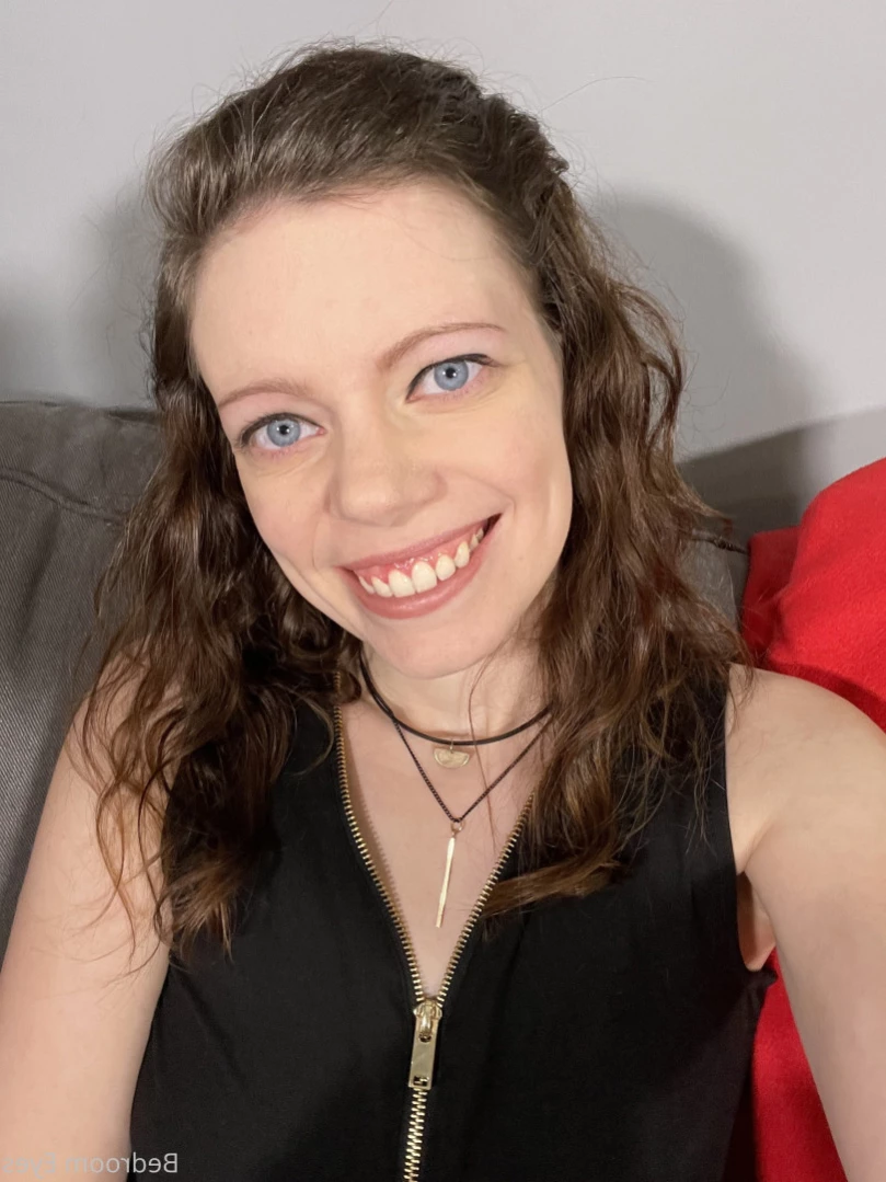 Bedroom Eyes [ bedroom_eyes ] Onlyfans leaked photo 16122197 on Hotleaks.tv