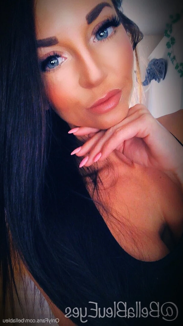 Bellla Bleu [ bellableueyes ] Onlyfans leaked photo 8871534 on Hotleaks.tv