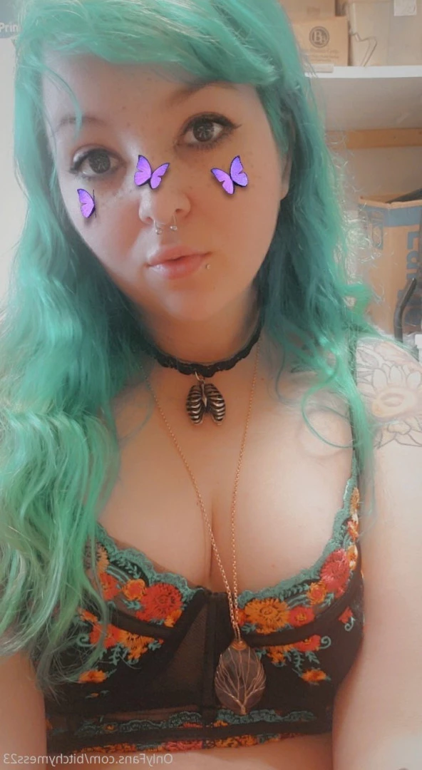 bitchymess23 Onlyfans leaked photo 9812434 on Hotleaks.tv