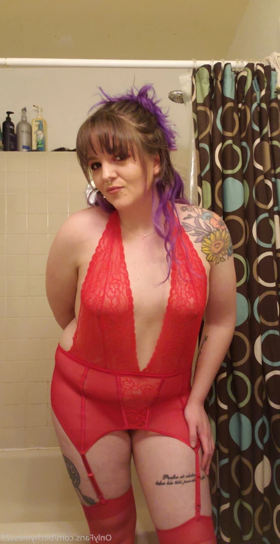 bitchymess23 Onlyfans leaked photo 9813320 on Hotleaks.tv