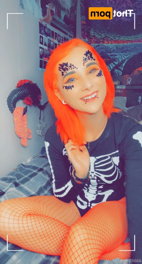 MissNikkiX666 [ bongbitch420 ] Onlyfans leaked photo 12522764 on Hotleaks.tv