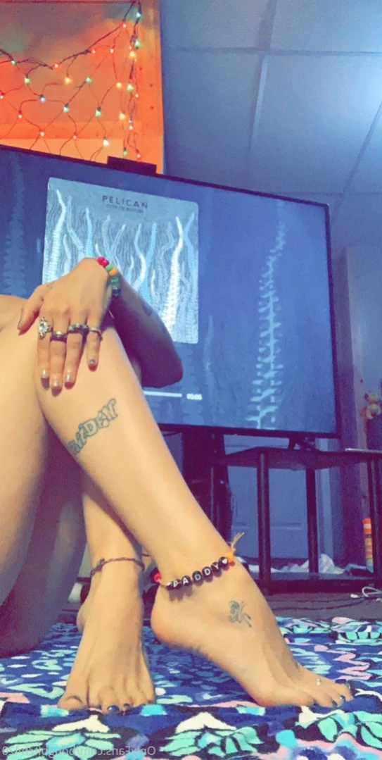 MissNikkiX666 [ bongbitch420 ] Onlyfans leaked photo 14604747 on Hotleaks.tv
