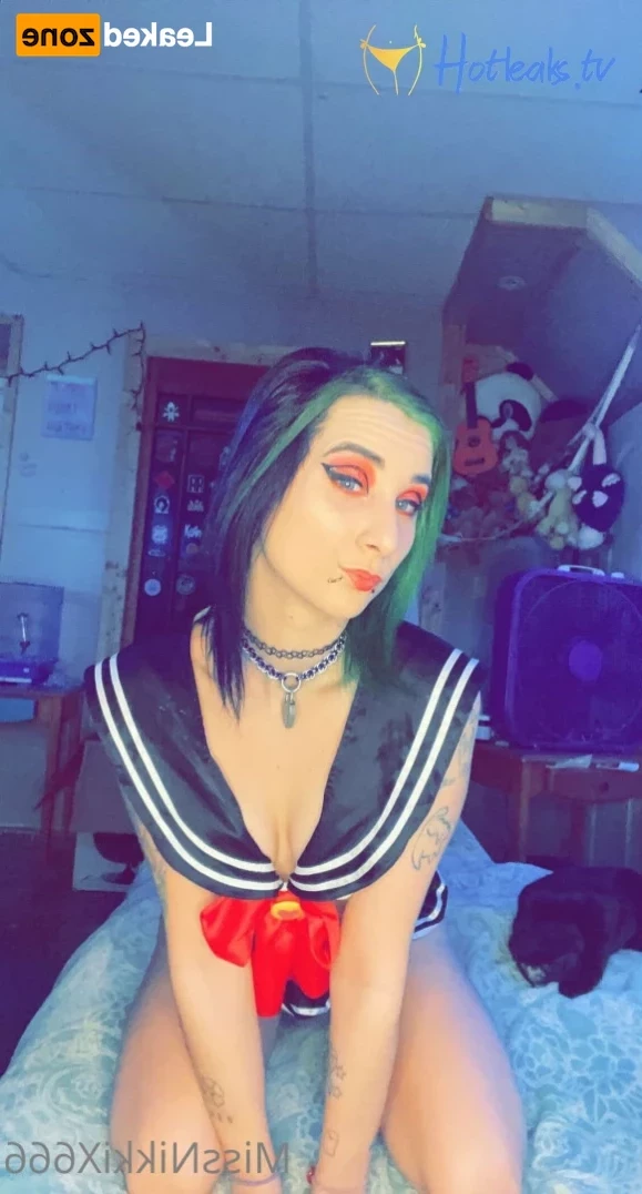MissNikkiX666 [ bongbitch420 ] Onlyfans leaked photo 15568535 on Hotleaks.tv