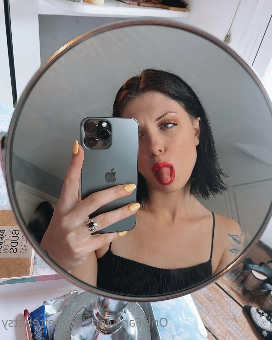 Miss Betsy [ brunettebetsy ] Onlyfans leaked photo 9136650 on Hotleaks.tv