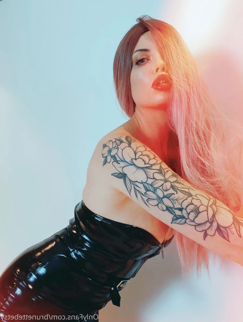 Miss Betsy [ brunettebetsy ] Onlyfans leaked photo 9137327 on Hotleaks.tv