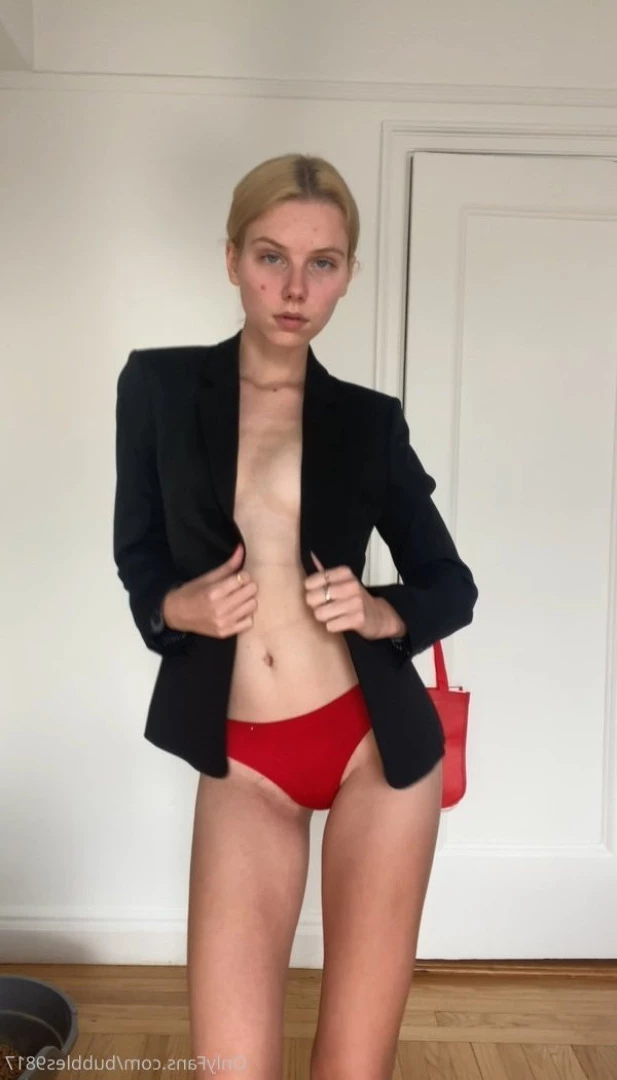 Blondie Bubbles [ bubbles9817 ] Onlyfans leaked photo 8980680 on Hotleaks.tv