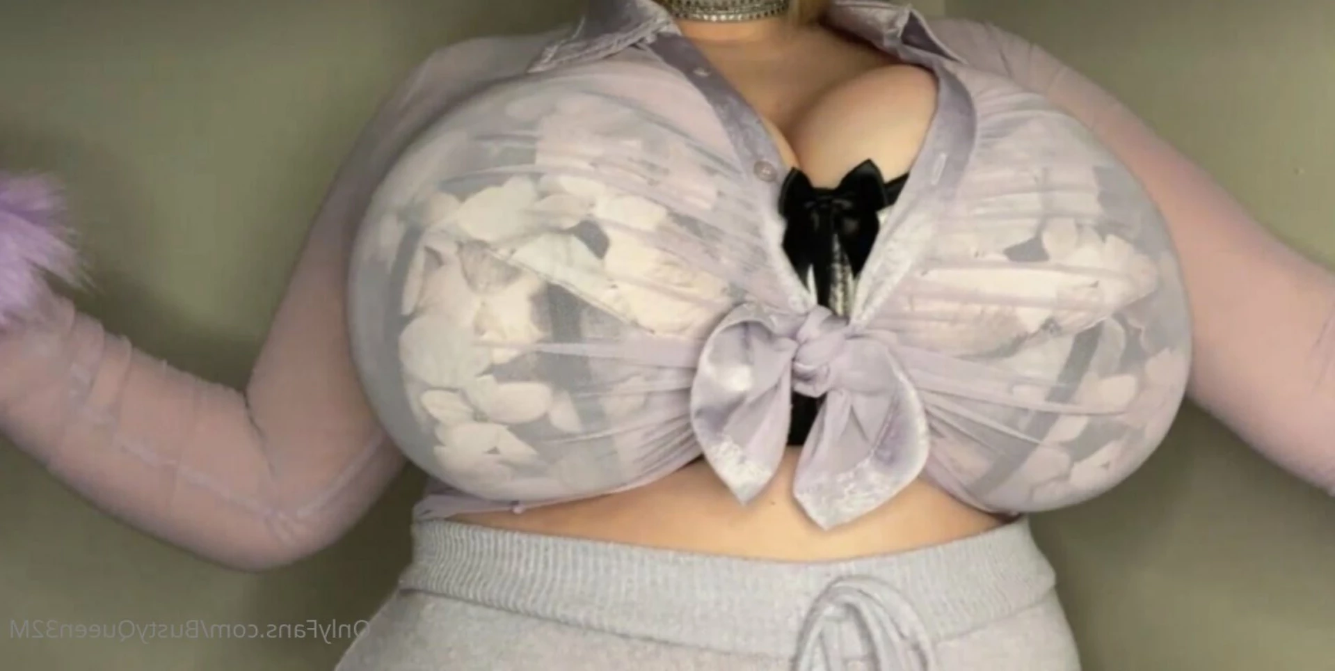 BustyQueen32M👑 [ bustyqueen32m ] Onlyfans leaked photo 14177870 on Hotleaks.tv
