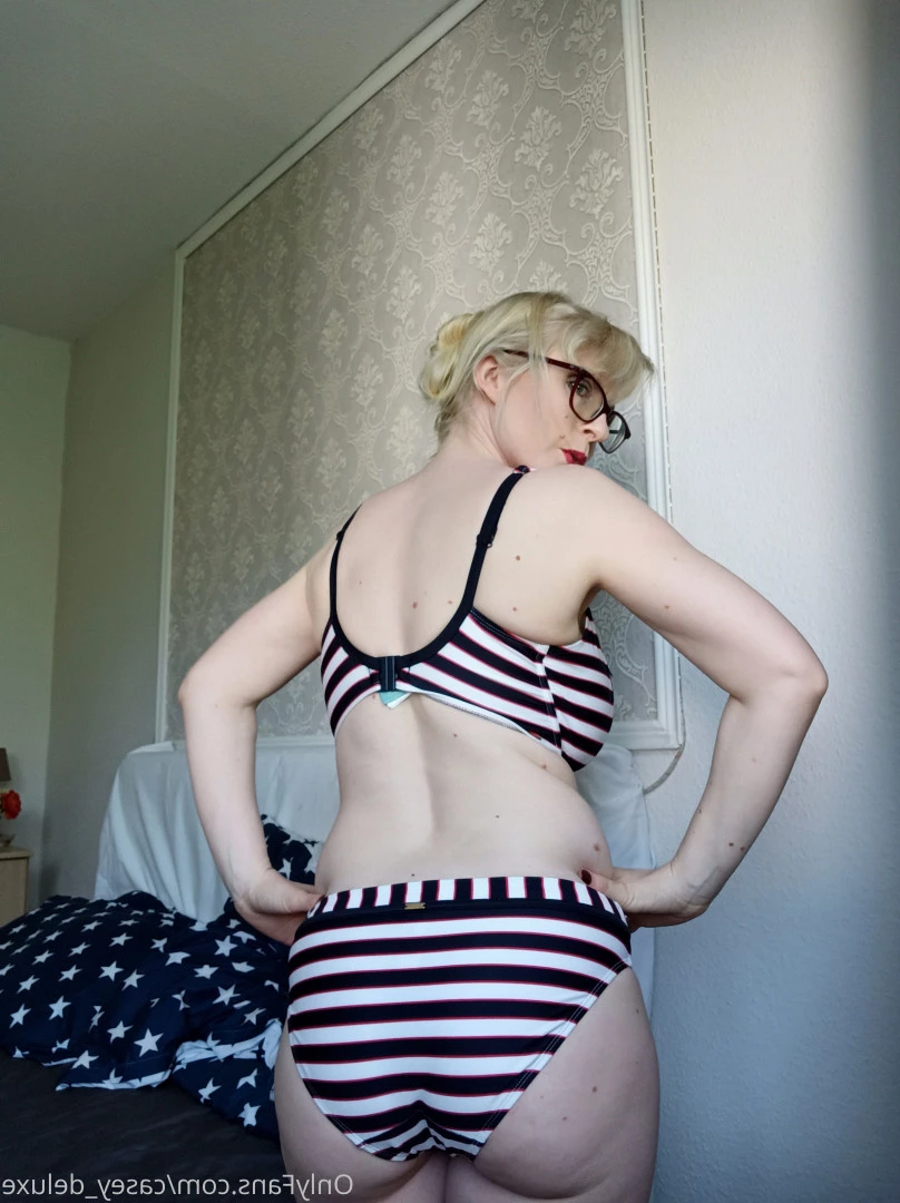 Casey Deluxe milky mummy [ casey_deluxe ] Onlyfans leaked photo 8832428 on Hotleaks.tv