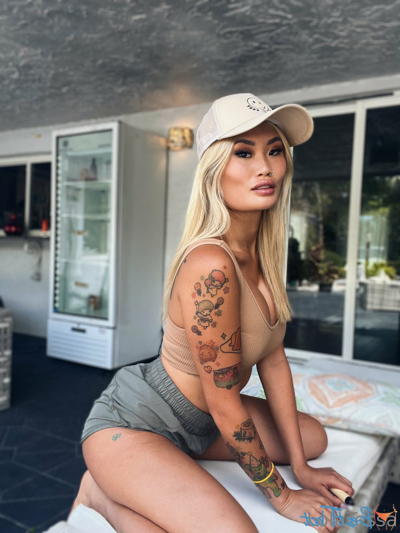 BIG TITTY ASIAN [ lolatessa ] Onlyfans leaked photo 16555969 on Hotleaks.tv