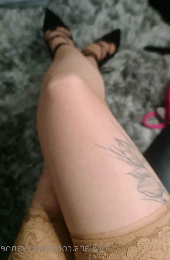🇬🇧 𝙀𝙉𝙂𝙇𝙄𝙎𝙃 𝘾𝙊𝙐𝙂𝘼𝙍 🍒 [ cherryanne ] Onlyfans leaked photo 8762174 on Hotleaks.tv