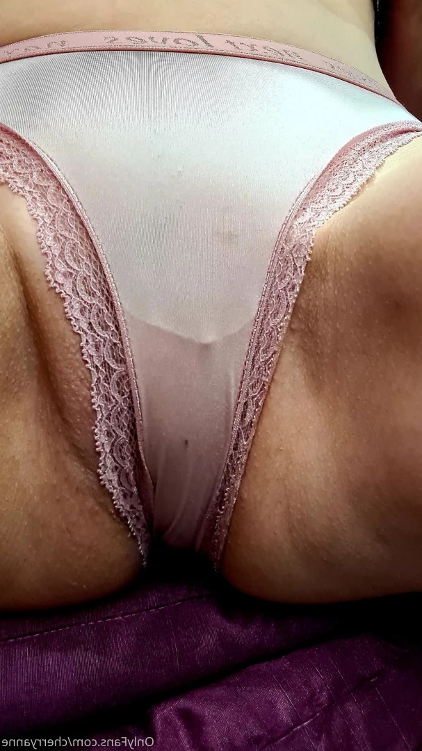 🇬🇧 𝙀𝙉𝙂𝙇𝙄𝙎𝙃 𝘾𝙊𝙐𝙂𝘼𝙍 🍒 [ cherryanne ] Onlyfans leaked photo 8797116 on Hotleaks.tv