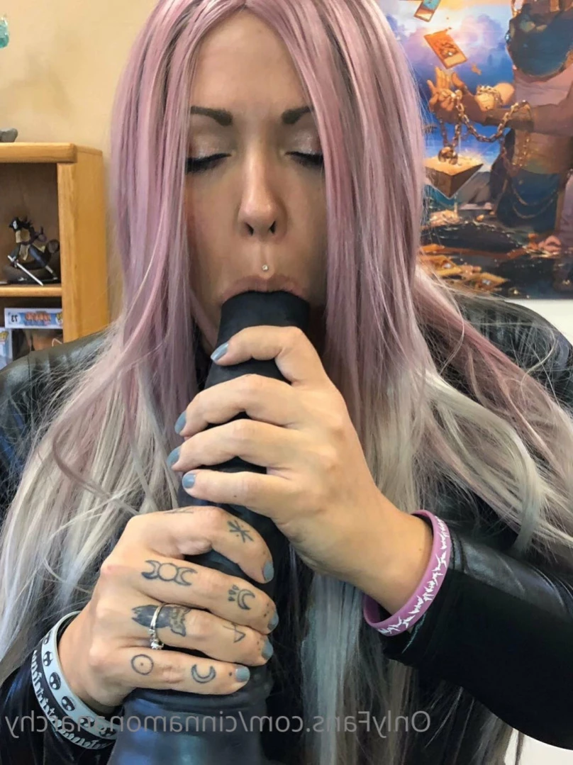Cinnamon Anarchy [ cinnamonanarchy ] Onlyfans leaked photo 10888767 on Hotleaks.tv