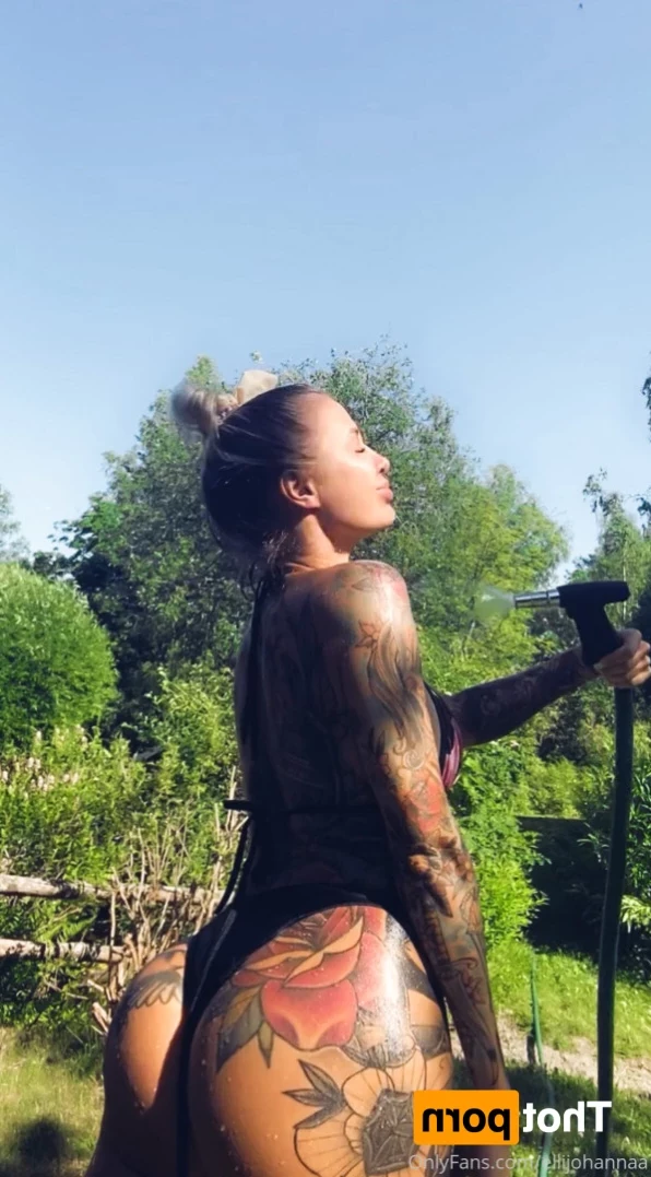 VIDEOCALLS AND CUSTOMS TODAY 🖤 [ ellijohannaa ] Onlyfans leaked photo 13486882 on Hotleaks.tv