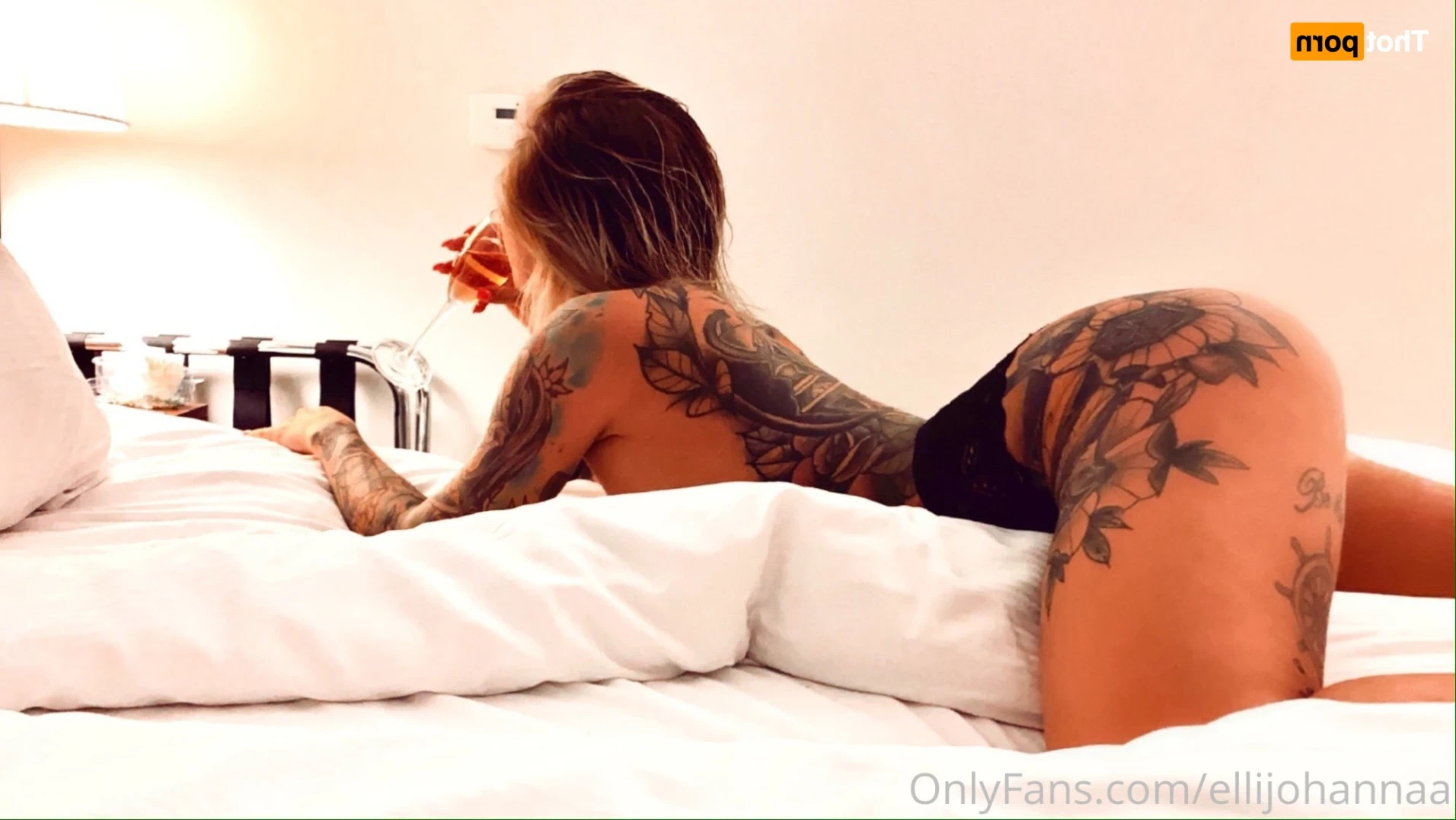 VIDEOCALLS AND CUSTOMS TODAY 🖤 [ ellijohannaa ] Onlyfans leaked photo 14768096 on Hotleaks.tv