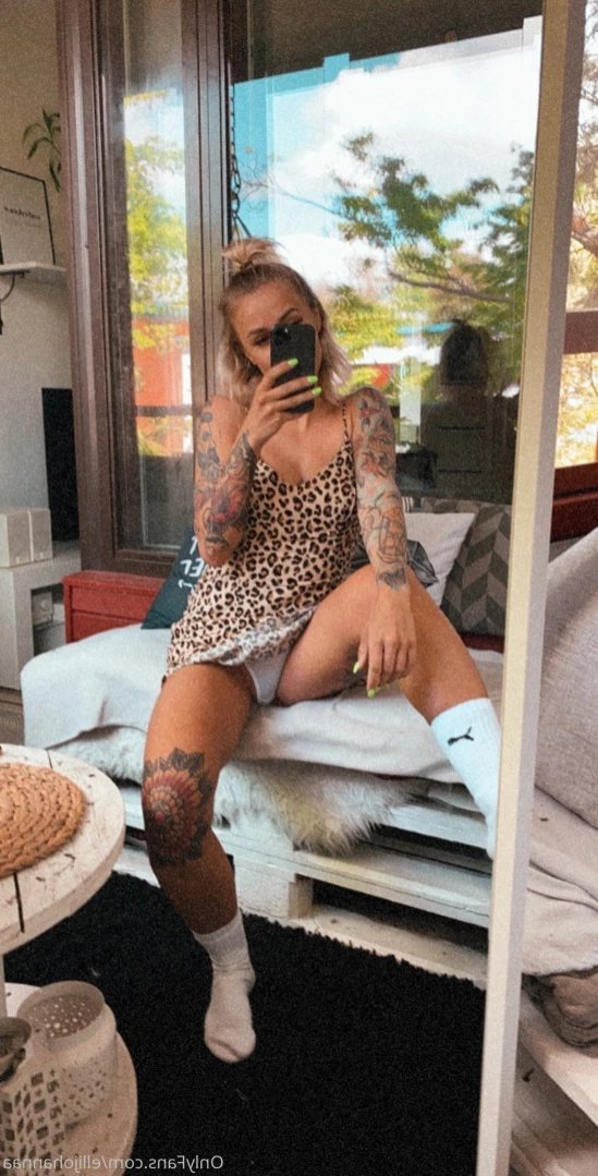 VIDEOCALLS AND CUSTOMS TODAY 🖤 [ ellijohannaa ] Onlyfans leaked photo 15833898 on Hotleaks.tv