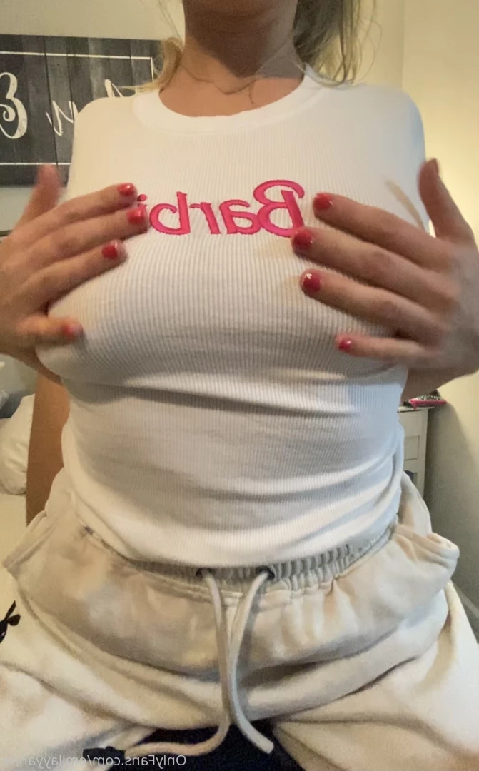 Emilayyy Babayyy 👑 [ emilayyanne ] Onlyfans leaked photo 8906074 on Hotleaks.tv