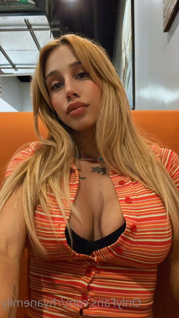 Emilyy Wild [ emilyywild ] Onlyfans leaked photo 8744810 on Hotleaks.tv