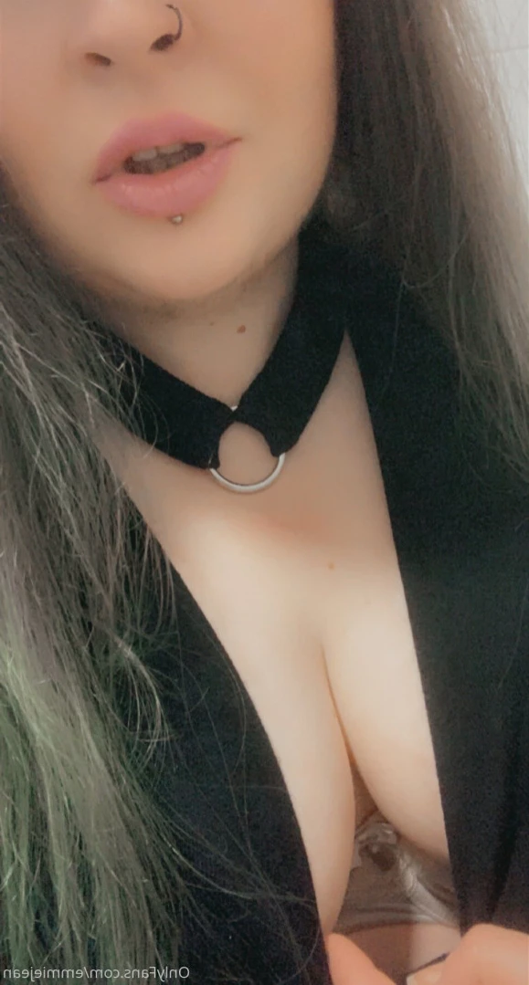 emmiejean Onlyfans leaked photo 12833004 on Hotleaks.tv